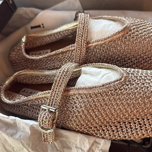ALAÏA Metallic Crochet leather-trimmed Mary Jane flats - Picture 4 of 6